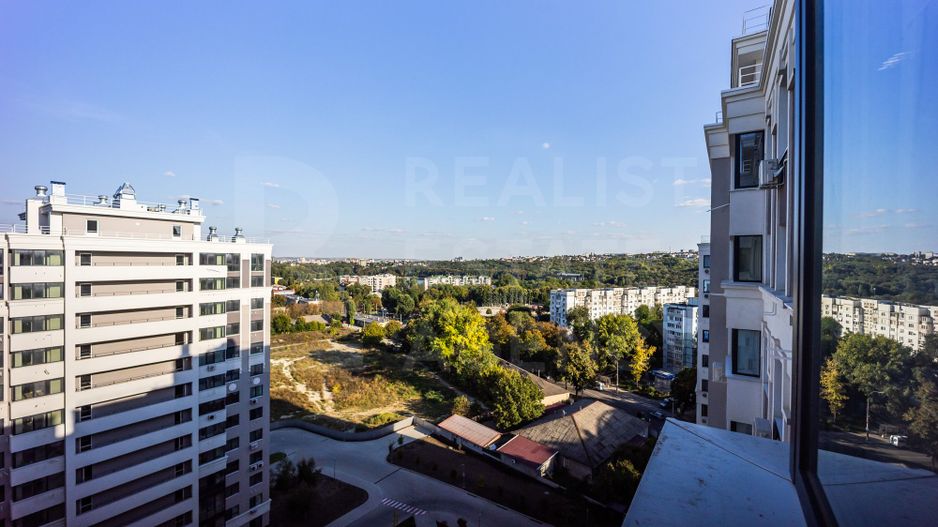 Vânzare, apartament, 3 camere, str. Vasile Lupu, Buiucani - Poză 1