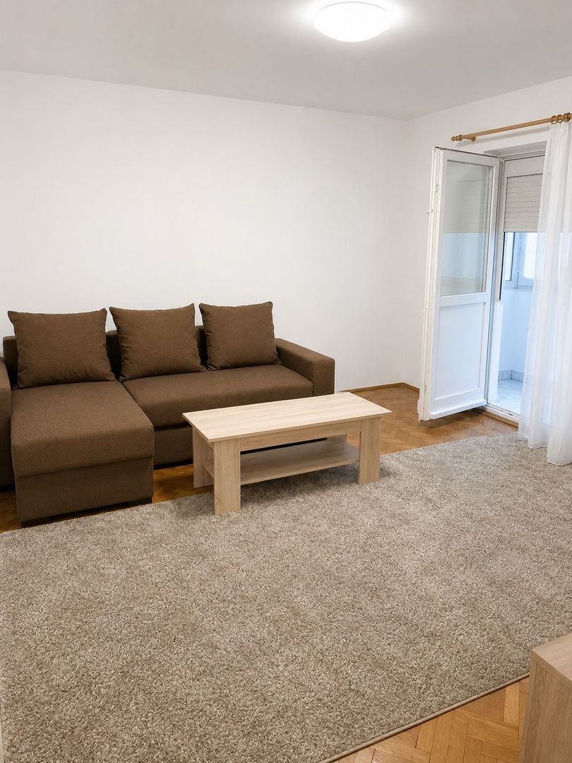 Apartament spațios cu 3 camere, 75 mp, decomandat, 2 băi, 2 balcoane – - Poză 2