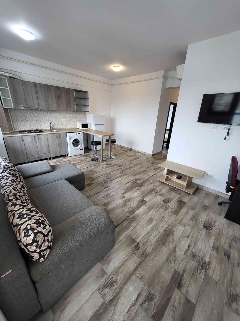 2 camere open space, 43mp-Centru Civic/Podu Ros/Palas - Poză 2