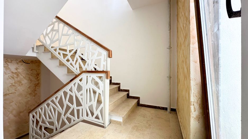 Garsoniera noua de vanzare la 5 minute de metrou laminorului - Poză 13