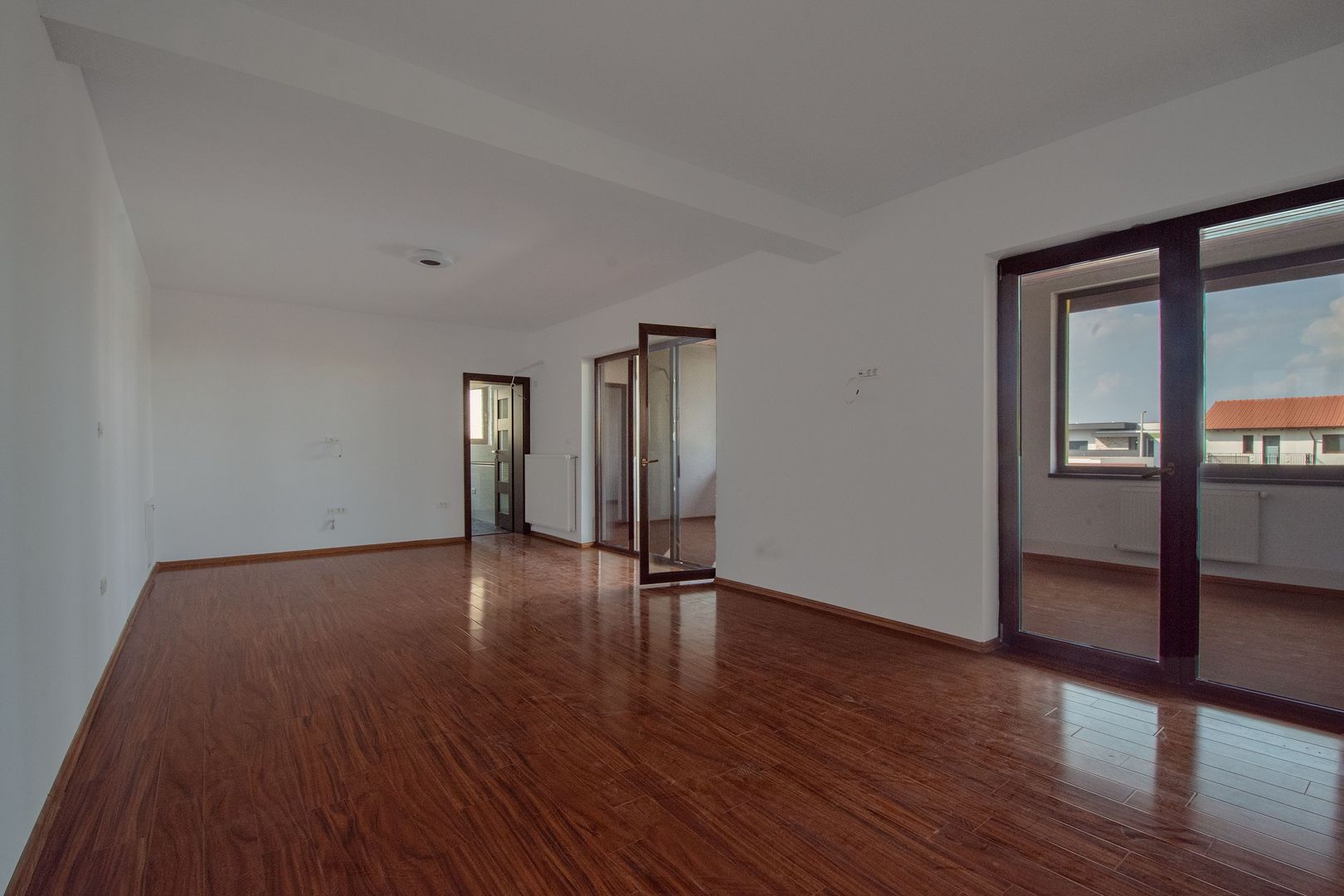 Casa/Vila cu 6 camere ideala rezidential/comerical Ciarda COMISION 0% - Poză 7