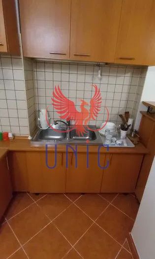 Apartament 3 camere, zona Amaradia - 400 Euro - Poză 5