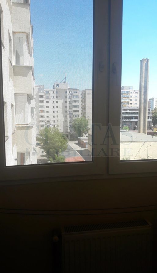 Vând apartament cu o cameră, situata in Manastur, zona Napolact - Poză 5
