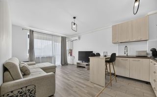 Apartament 2 camere,mobilat și utilat, parcare inclusă - Poză 3