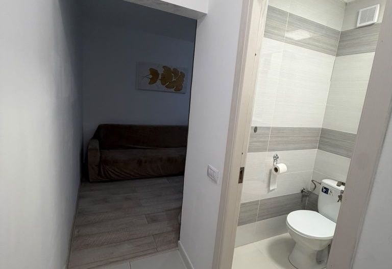 Apartament 2 camere, 33mp, et.1, 75700euro- Tatarasi - Poză 8