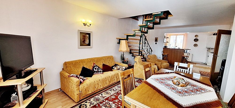 Casa de vacanta/locuit permanent in Podul Olt la 20min de Brasov - Poză 8