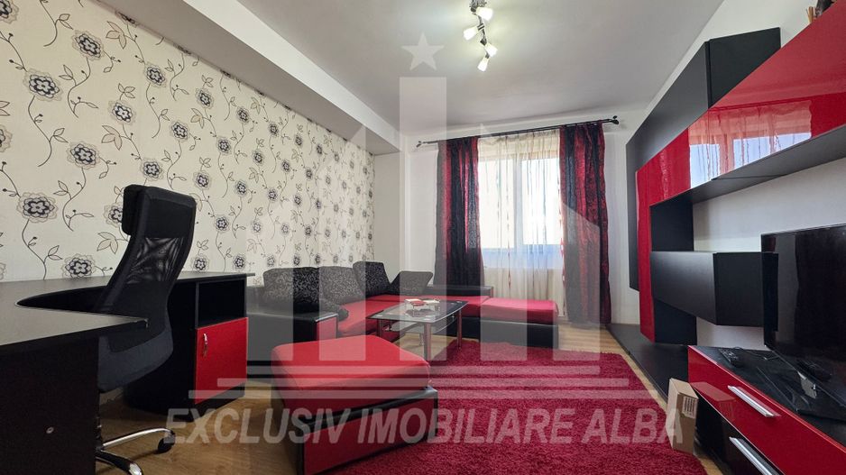 Apartament cu 2 camere de inchiriat, Cetate - Poză 1