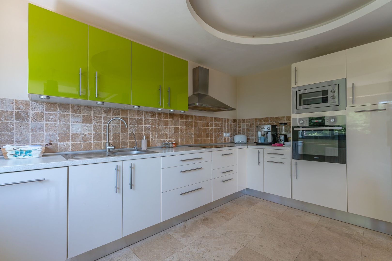 Casa individuala formata din living si 4 dormitoare in Halchiu - Poză 8