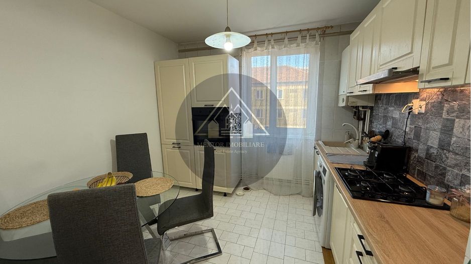 Apartament 3 camere, Medias - Poză 3