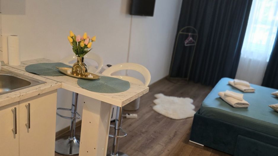 Garsoniera în Micro 40,parter,mobulata,utilata - Poză 2