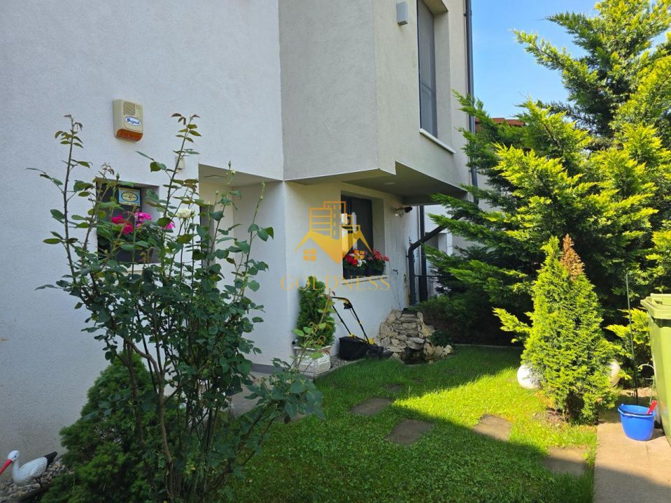 Casă modernă de vânzare, curte, 6 camere, parcare, Zona Vivo, Florești - Poză 1