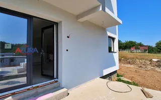 Case Noi Smeura Pitesti - Poză 19