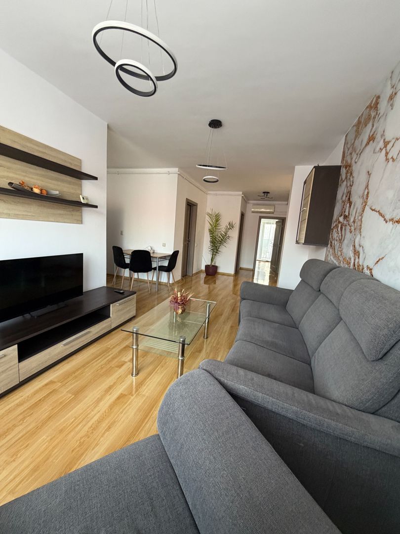 Apartament 3 camere cu parcare - Zona CENTRALA - Str Closca - Poză 1