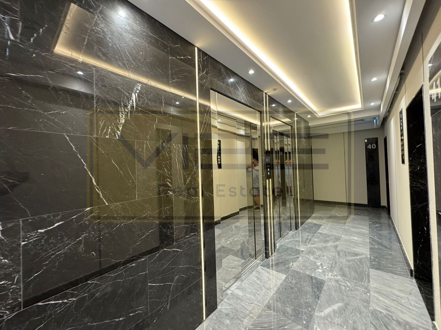 Apartament premium STUDIO Comat Towers - Poză 24