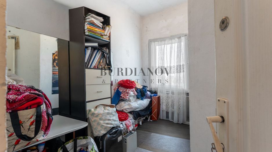 Apartament cu 4 camere - Calea Călărașilor - Metrou Piața Muncii - Poză 12