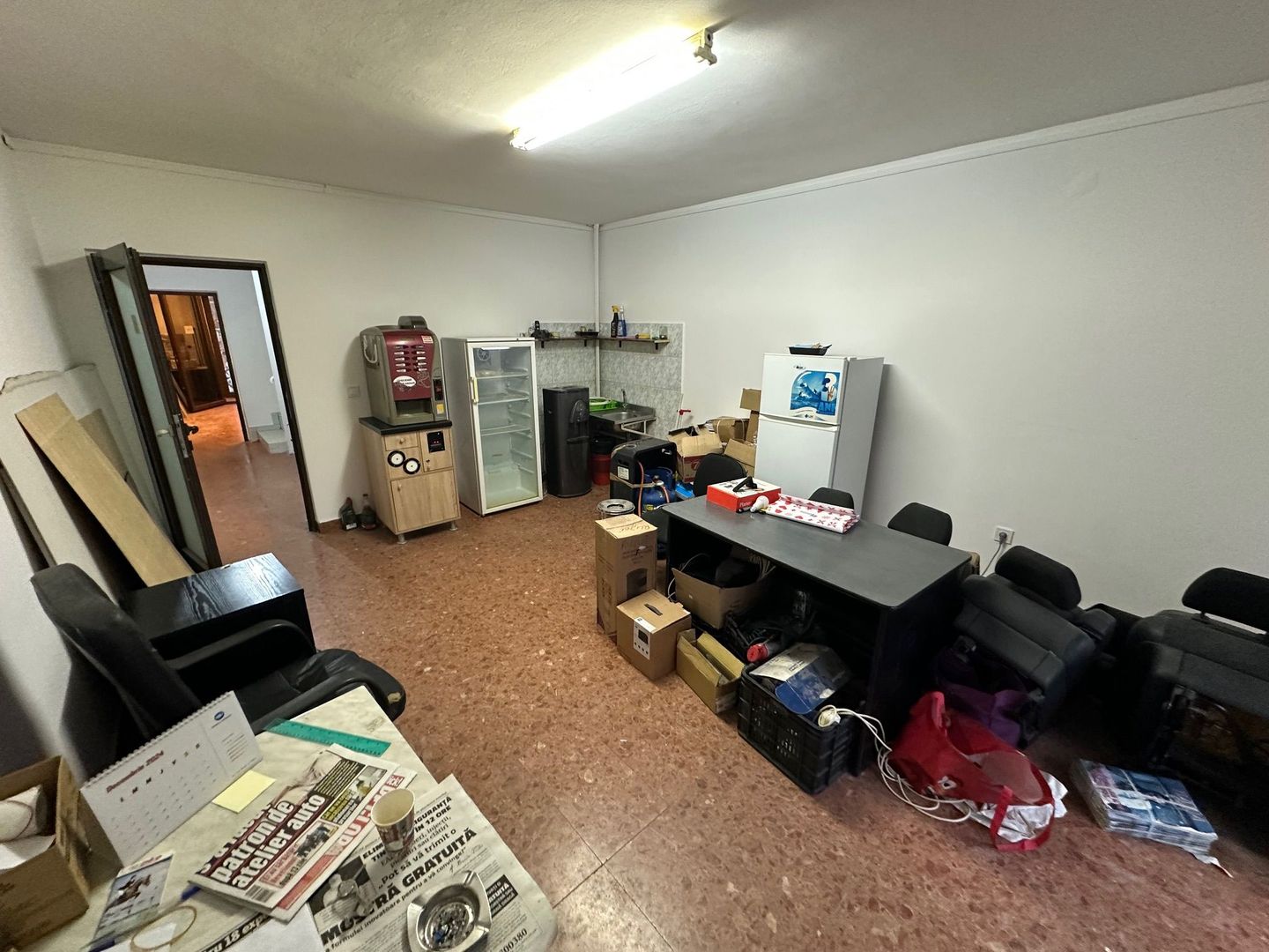 Cladire pretabila spațiu birouri/ clinica - Poză 24