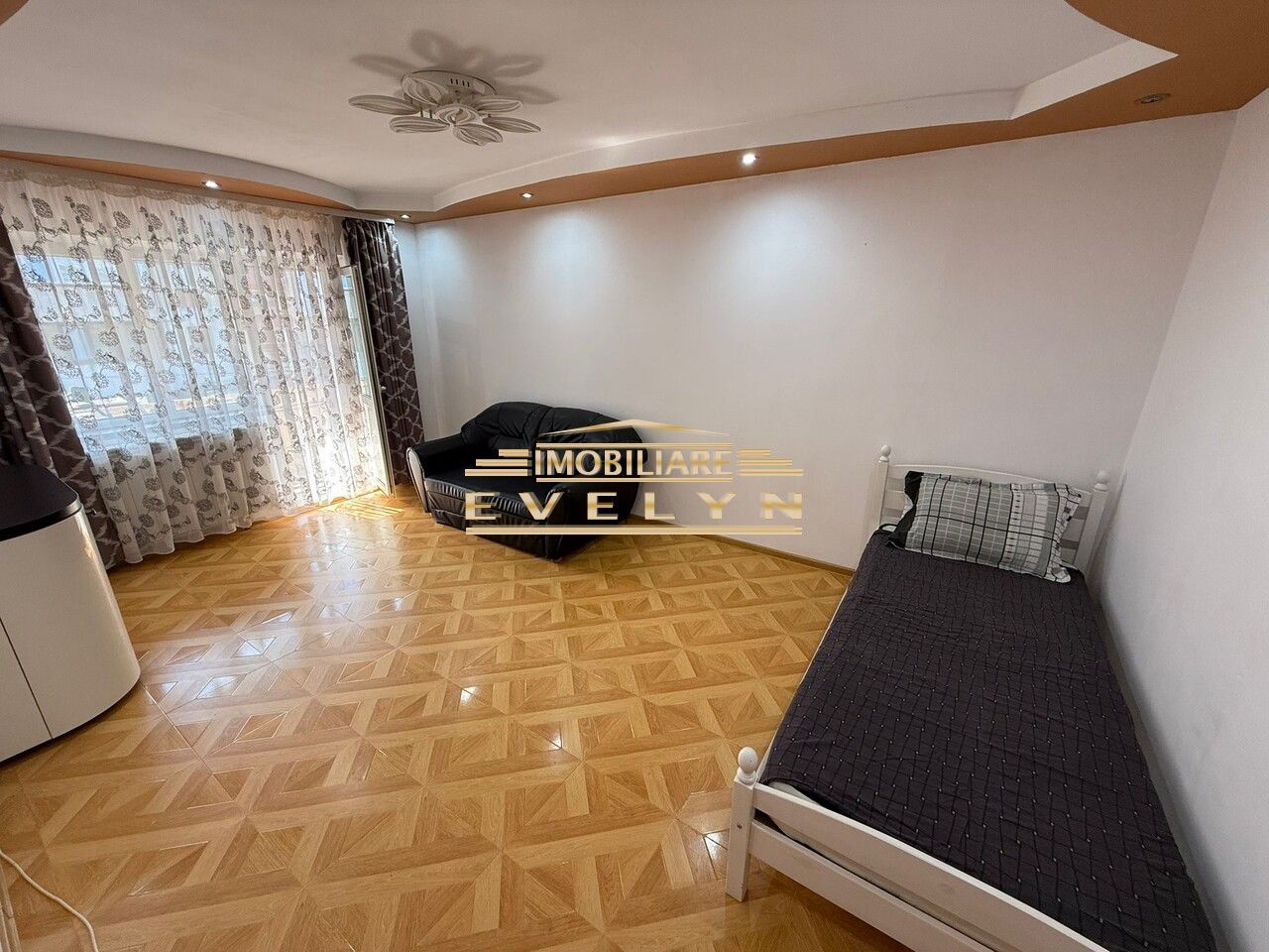 De închiriat apartament 3 camere – zona Săvenilor / Tudor Vladimirescu - Poză 3