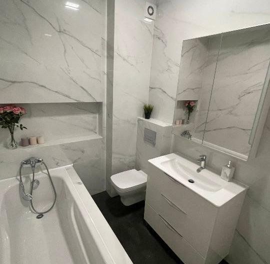 Apartament 3 camere mobilat loc de parcare cu incarcare electrica zona Marriott - Poză 4