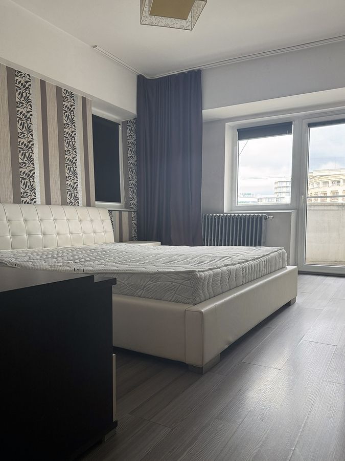 Apartament 2 Camere Decomandat – Vedere Bulevardul Unirii - Poză 14
