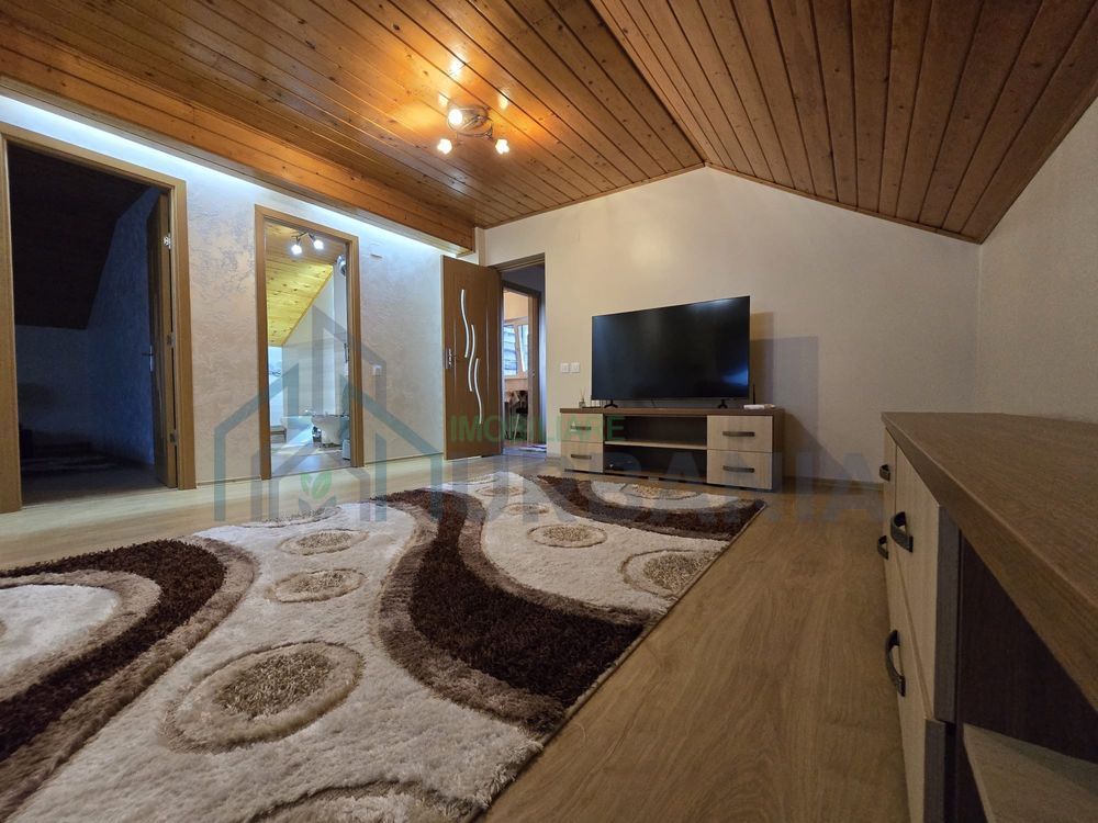 Apartament 2 camere semidecomandat, mansarda, 70 mp, Iasi - Poză 4