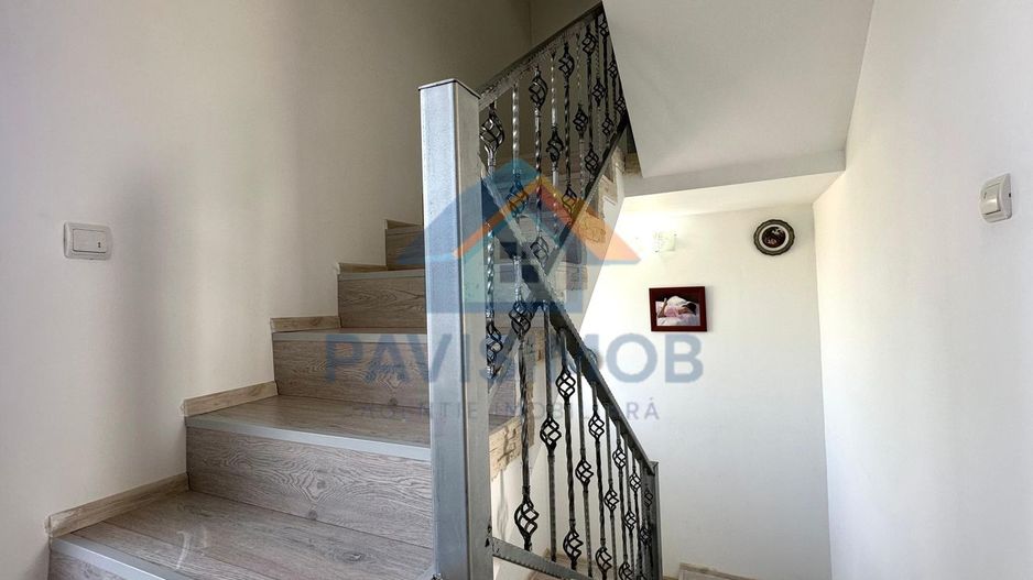 Casă de închiriat Sânpetru – curte + parcare - Poză 10