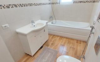 De vânzare casă premium tip duplex,  vedere spre Lacul Brates, comision 0% - Poză 16