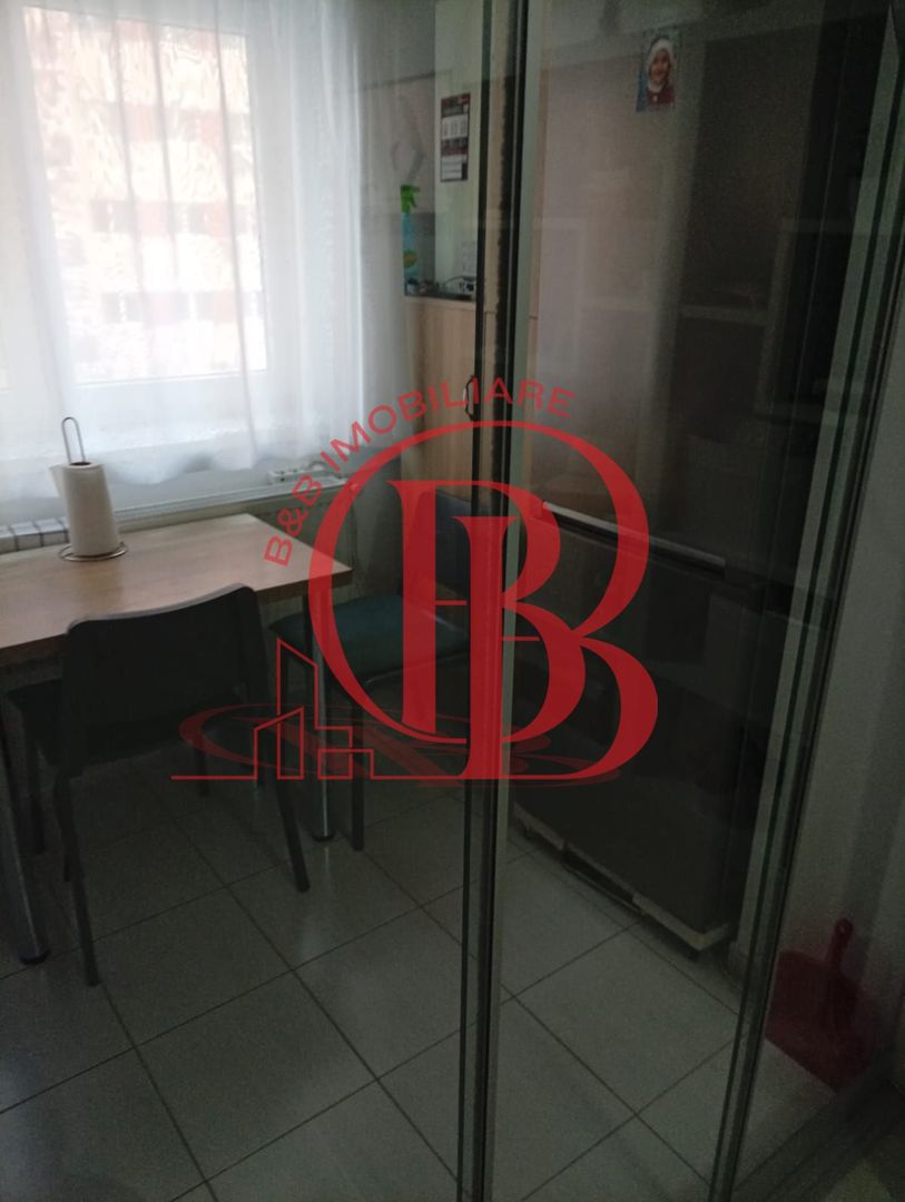 Garsoniera mutare imediata mobilata si utilata - Poză 4