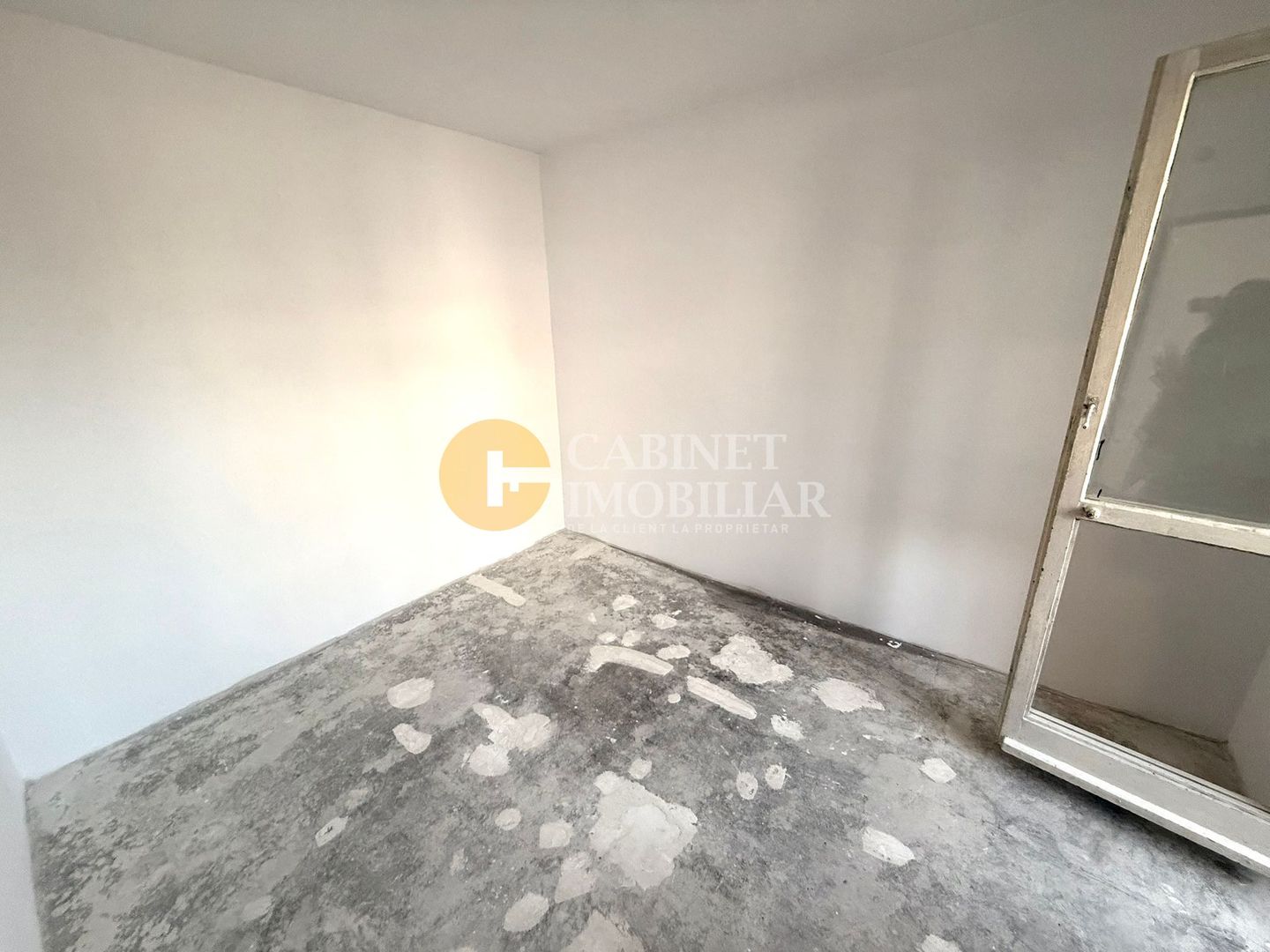 3 Camere - Etajul 1 - Zona Mircea Cel Bătrân - Poză 3