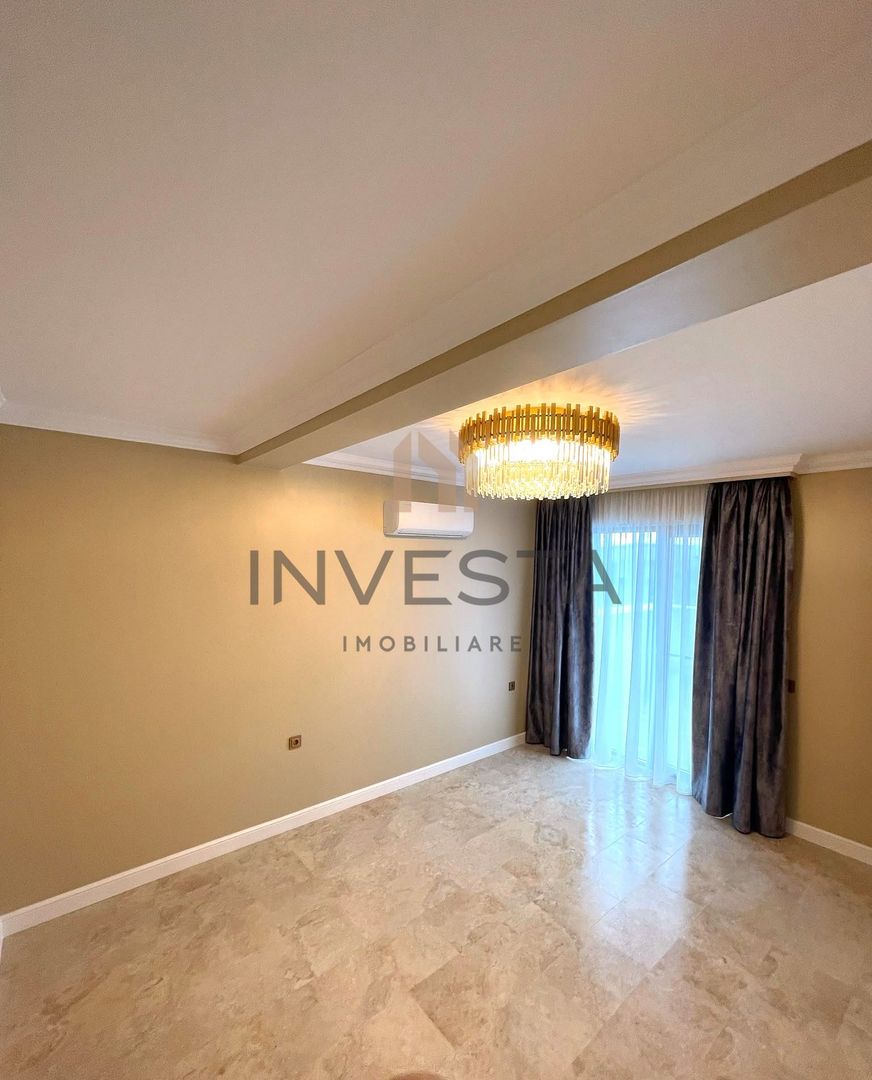 Casa moderna cu priveliste asupra orasului, terasa cu jacuzzi, Iris - Poză 14