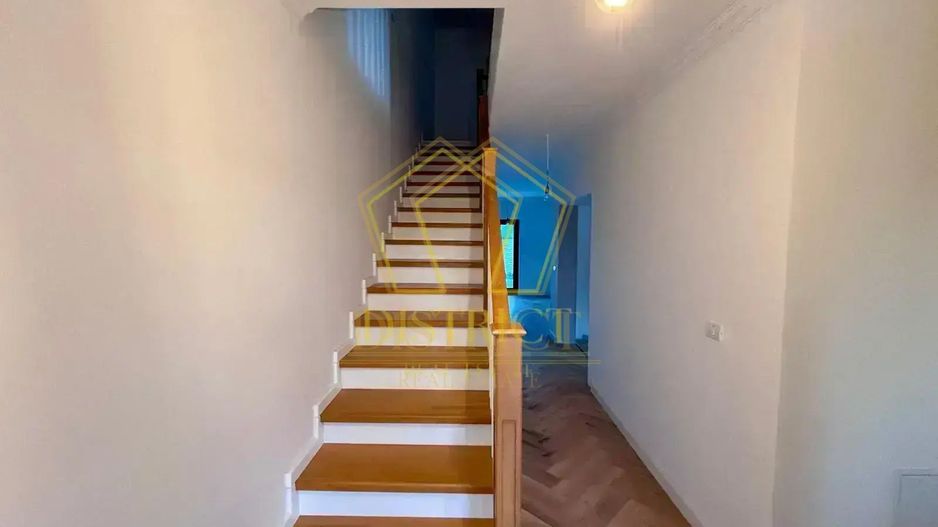 Duplex modern cu 4 camere, finalizat | Ronat - Poză 12