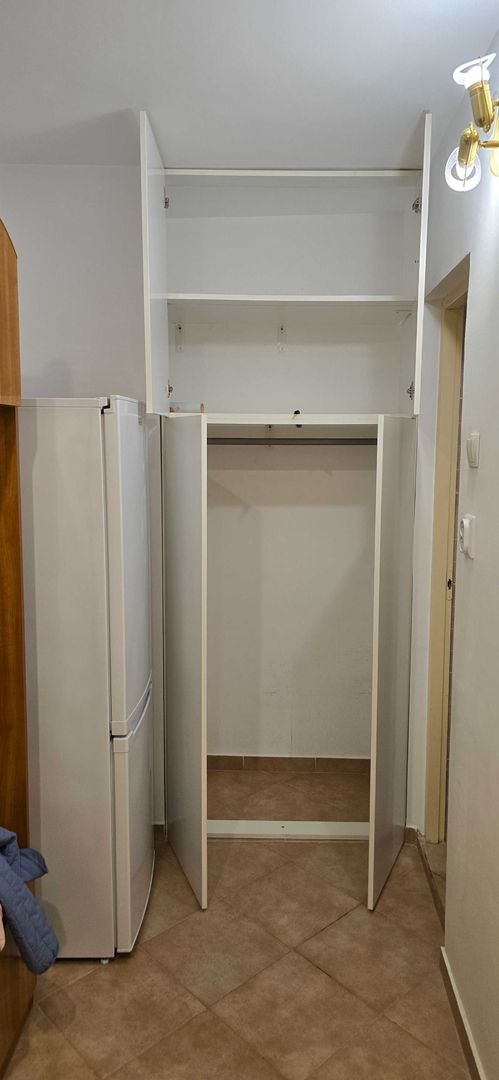 Închiriere Garsonieră Titan, 1 min metrou, 38 mp, bloc reabilitat - Poză 8