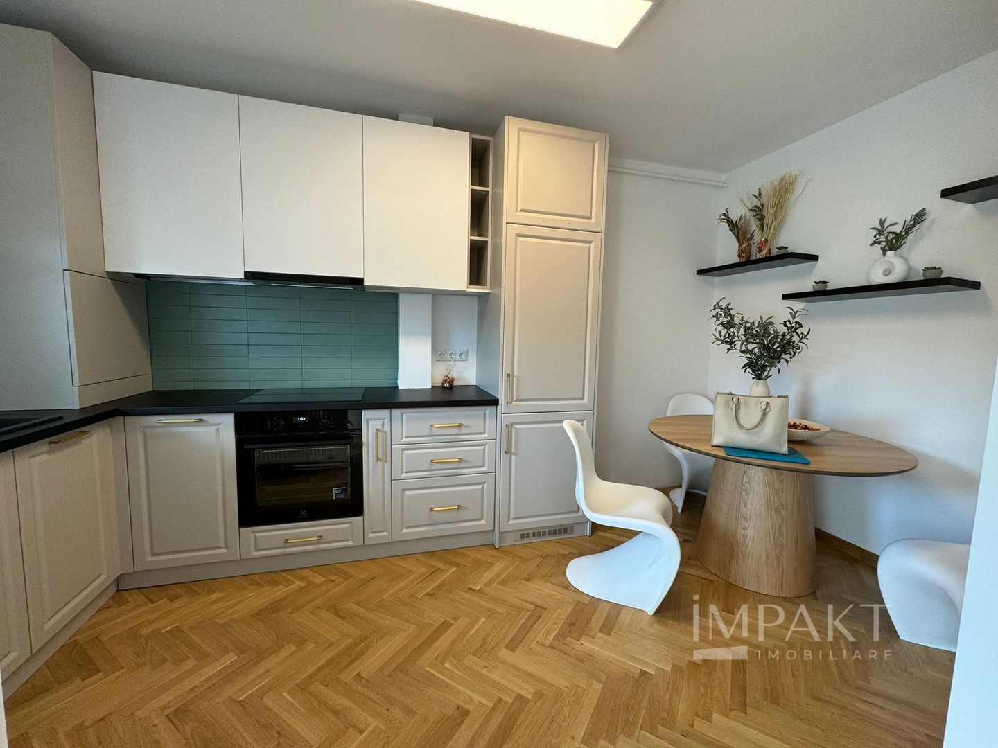 Apartament cu 2 camere LUX, de inchiriat! - Poză 10