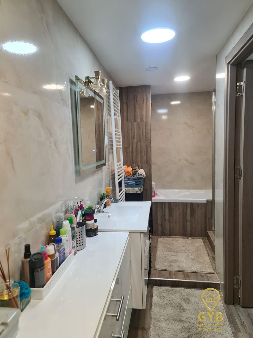 Proprietate ultracentrală cu 5 camere- str. Primăriei - Poză 11