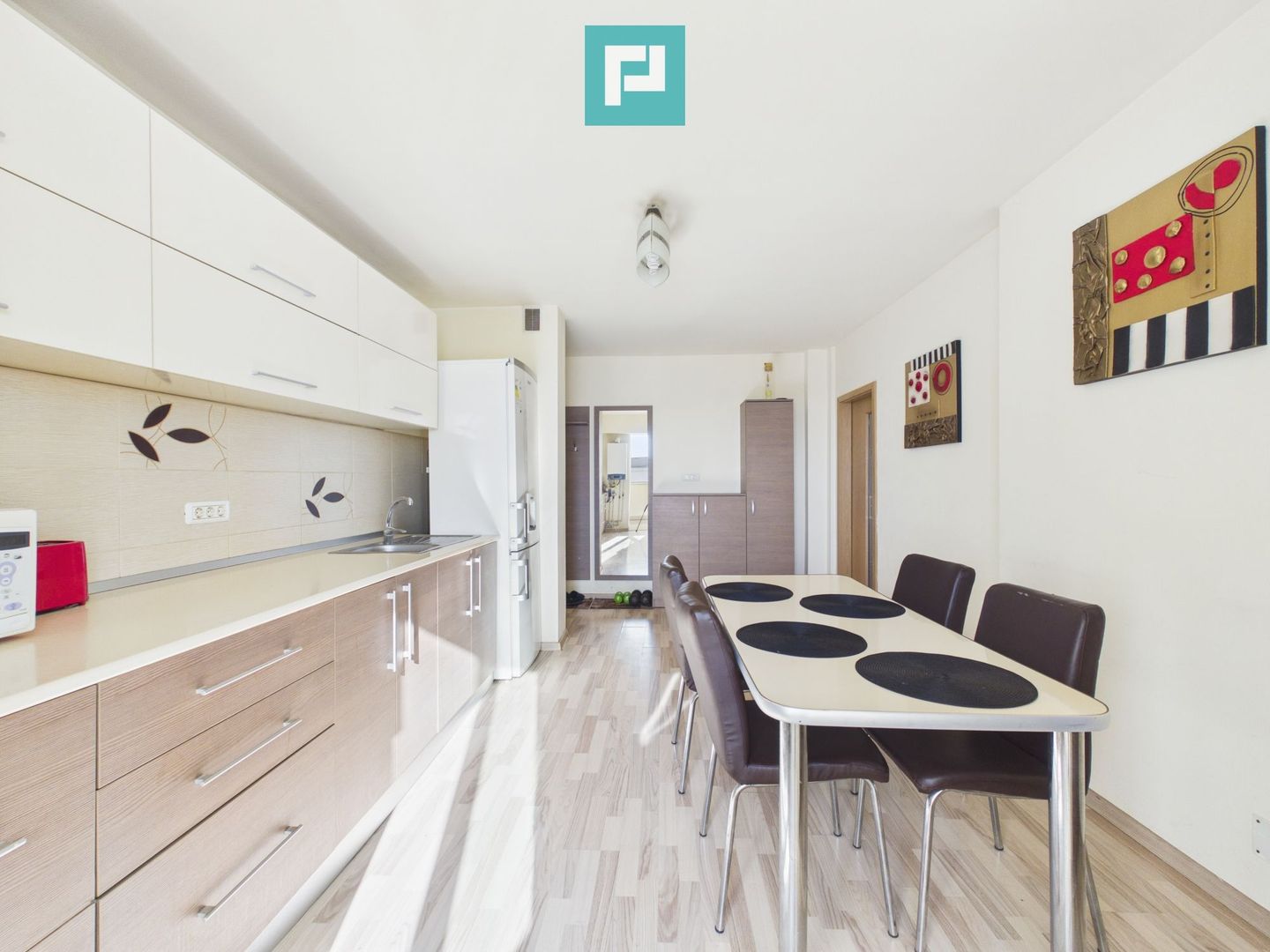 Apartament cu 2 camere de închiriat – Zona Intim, - Poză 5