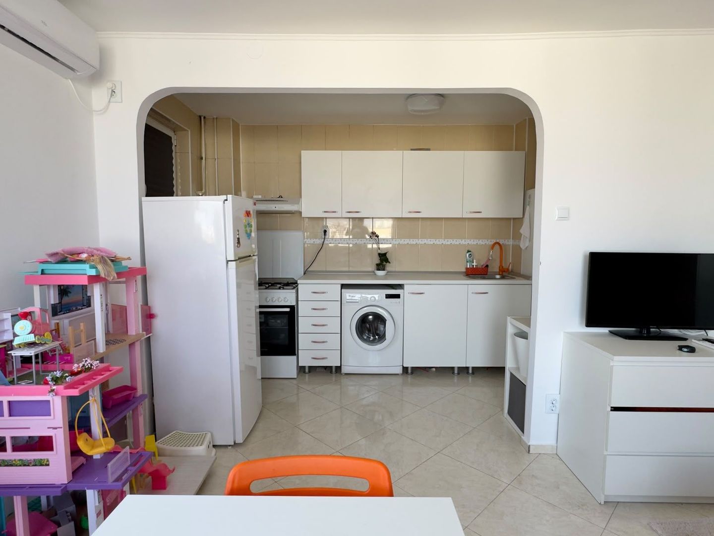 Apartament 2 camere | Decomandat | M. Lujerului | 1980 - Poză 4