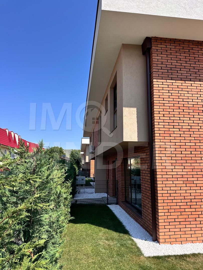 DEZVOLTATOR - Case cuplate Floresti,  zona de case - Poză 24