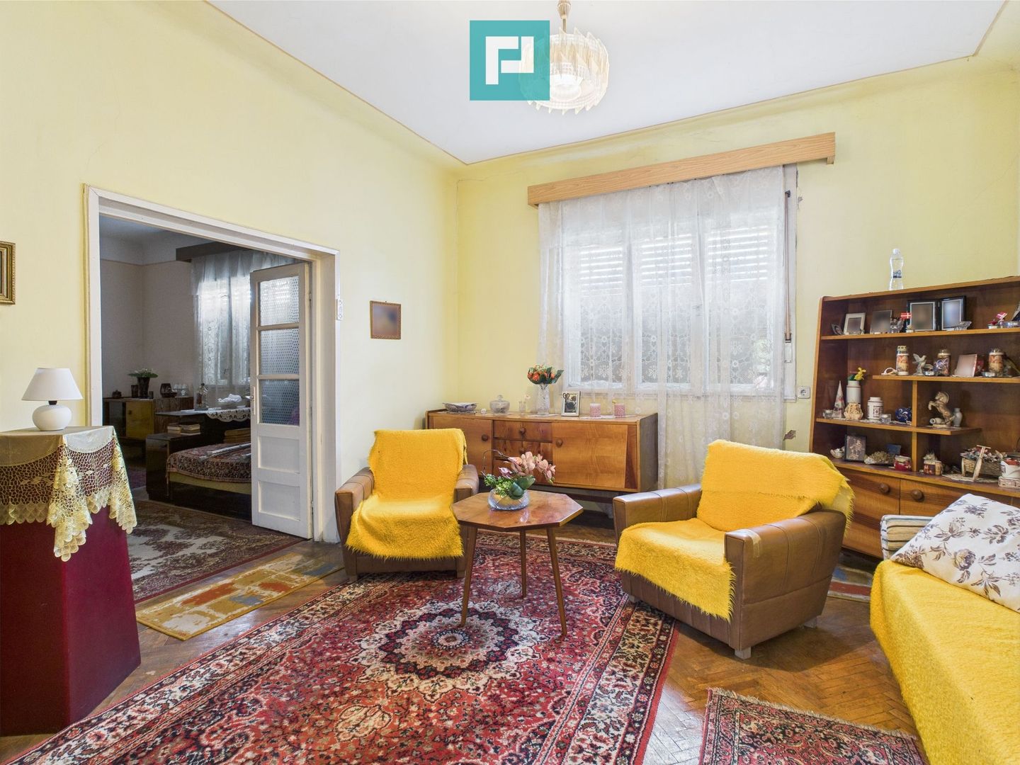 Casă cu 3 camere pentru investiții în Grădiște - Poză 5