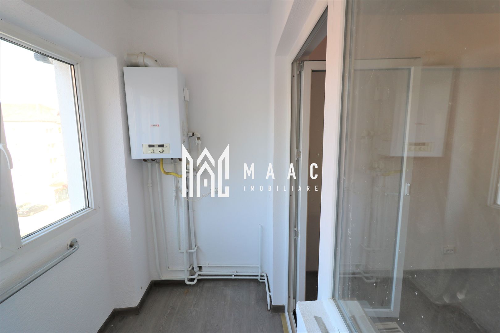 Apartament 4 camere | Decomandat | Zona Strand - Poză 14