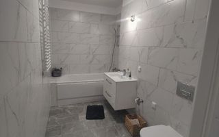 Vânzare, apartament cu 2 camere, parcare inclusă în preț, Constanța - Poză 7