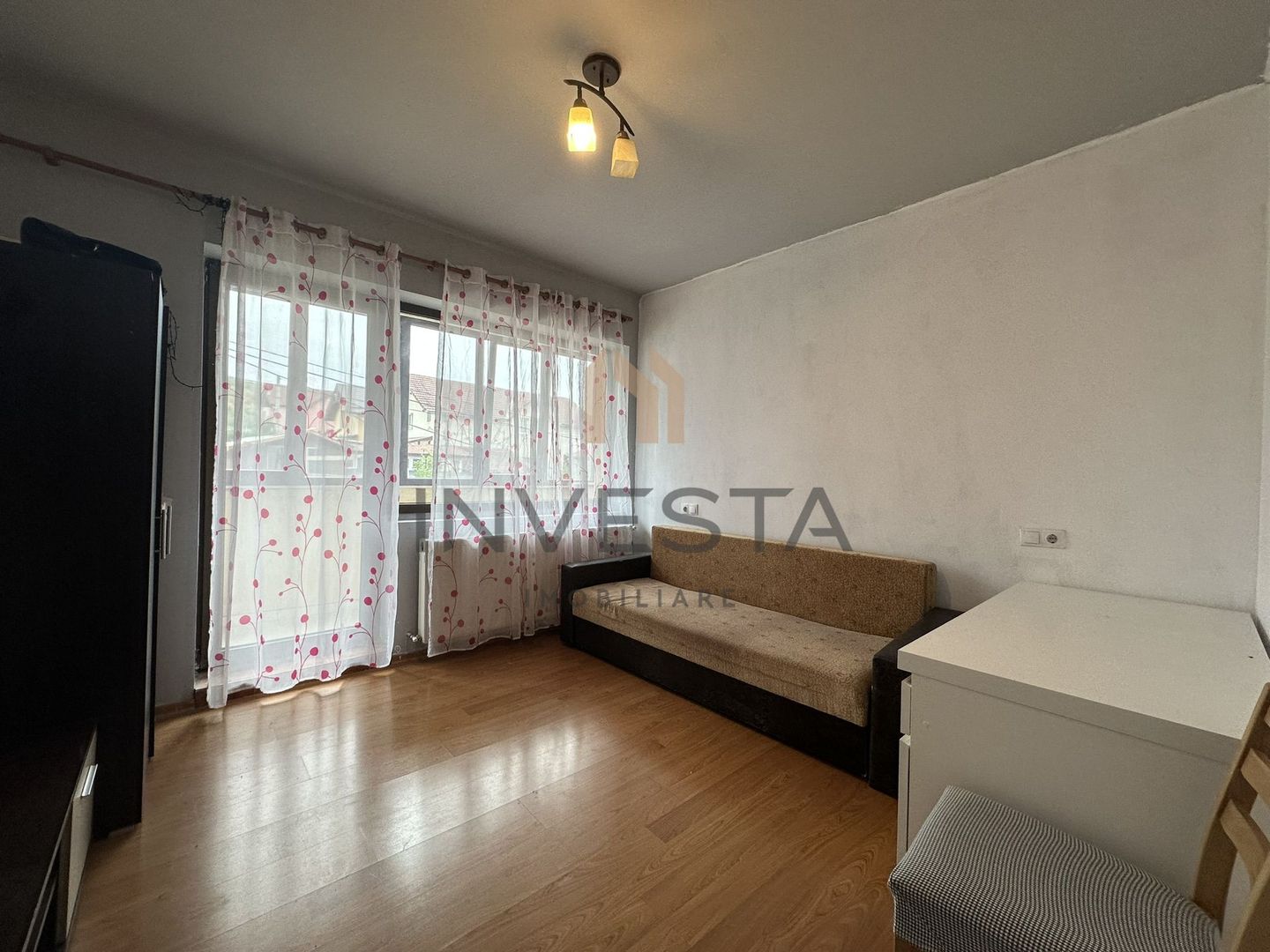 Apartament in bloc nou! Zona La Terenuri! Etajul I , orientare sudica! - Poză 1