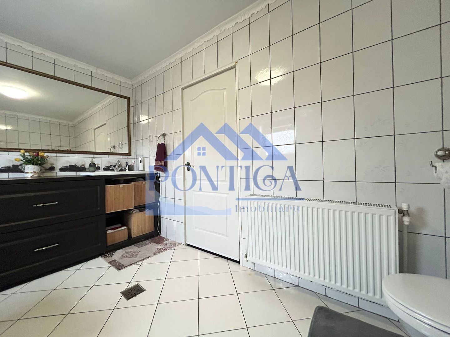 Casa moderna de vanzare in Fantanele - Poză 11