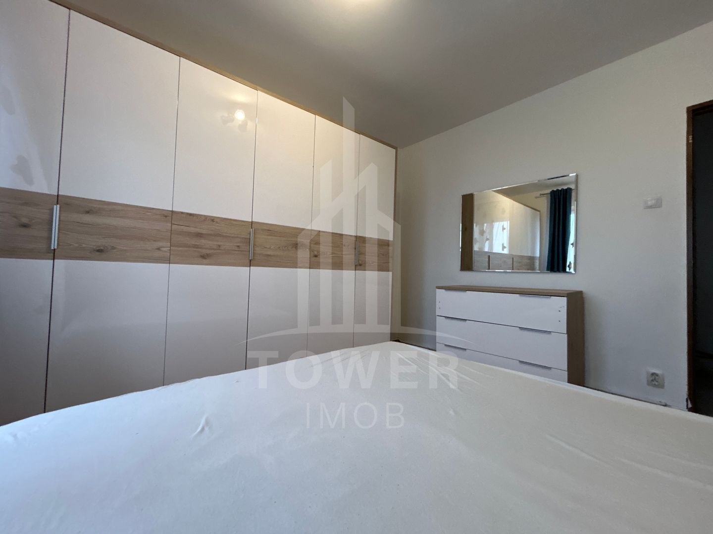 Apartament 3 camere de închiriat - Vasile Aaron - Poză 4