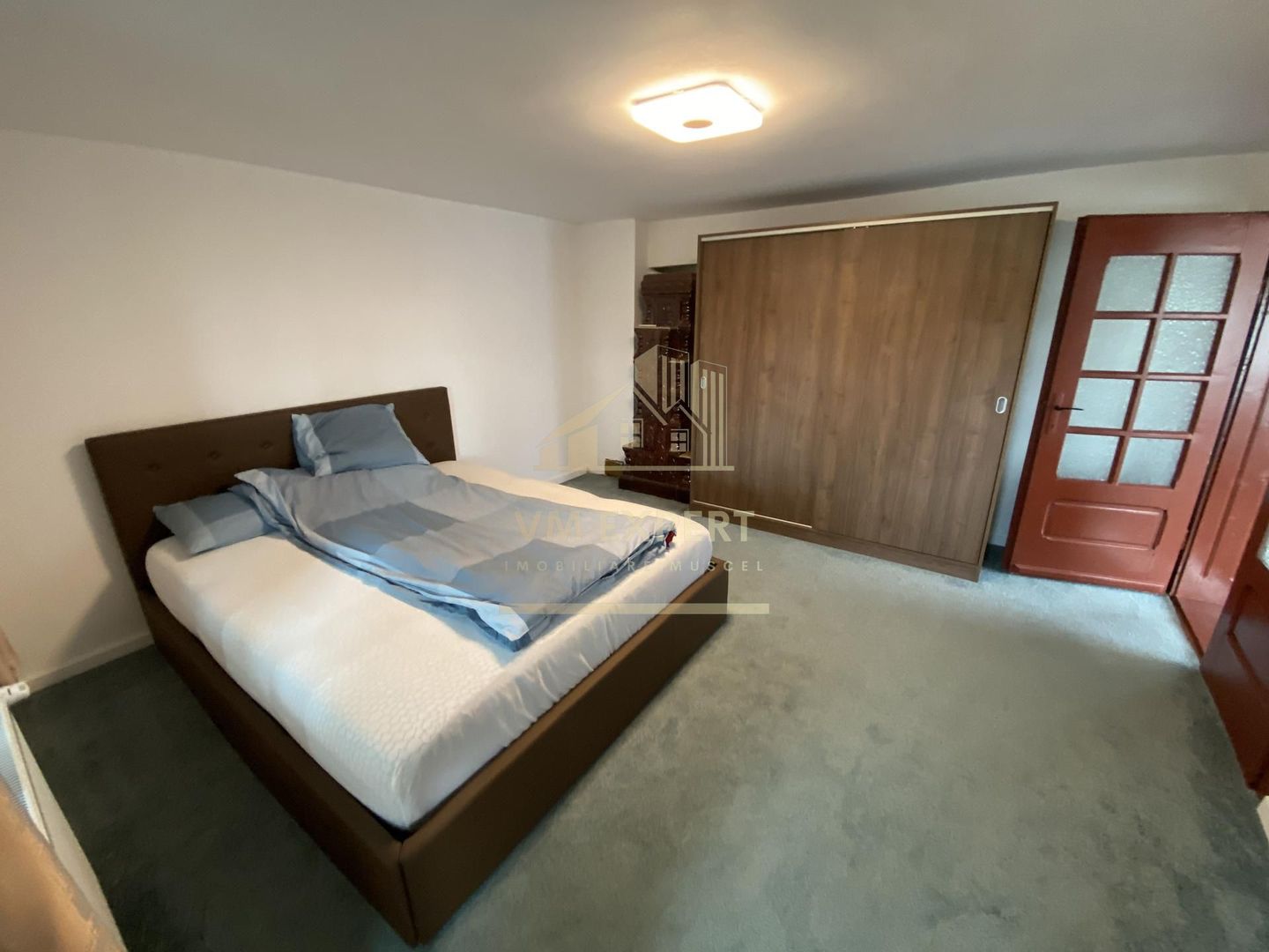 VILA P+1 160 MP, TEREN 4400 MP, LA 10 KM DE CAMPULUNG, 146500 Euro - Poză 5