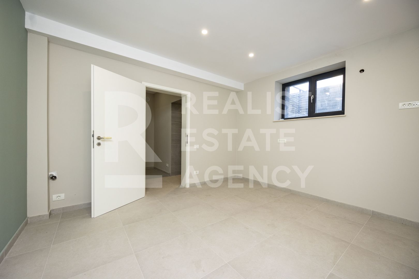 Vânzare, casă, 8 camere, zona 1 Mai, București - Poză 39