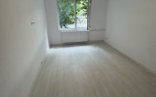 Vanzare Apartament 2 Camere Calea  Vitan intersectia Mihai Bravu - Poză 3