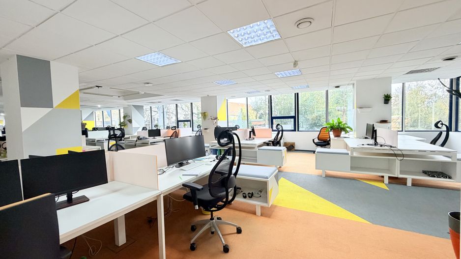 Un sediu care inspiră încredere, în inima Timișoarei - Poză 7