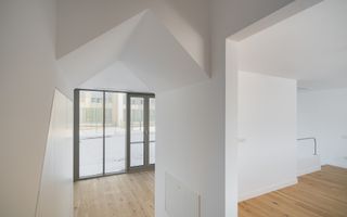 Vila cu 4 camere in Amber Forest - Poză 2