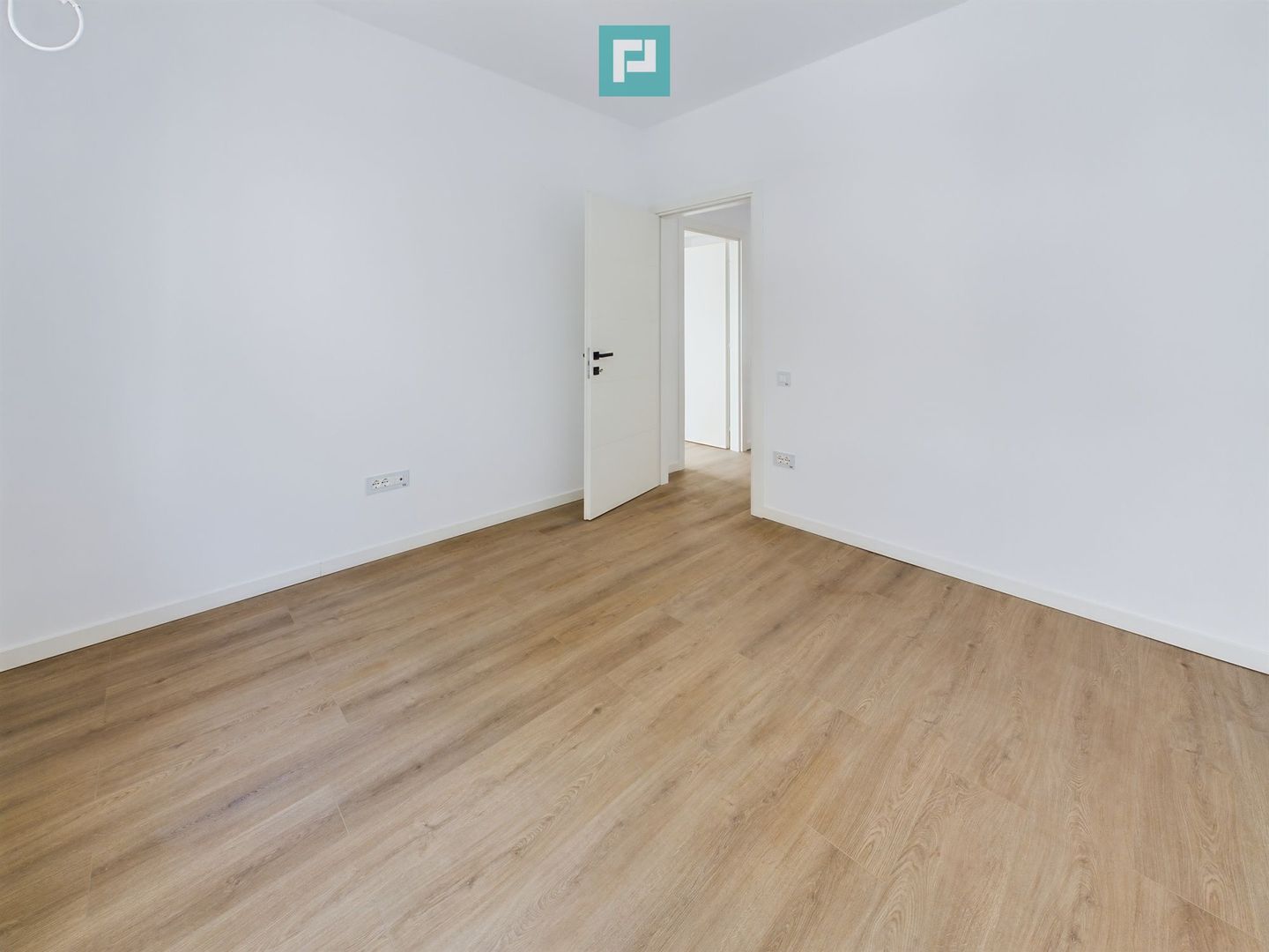 Apartament 2 camere in zona Pipera/Scoala Americana - Poză 1