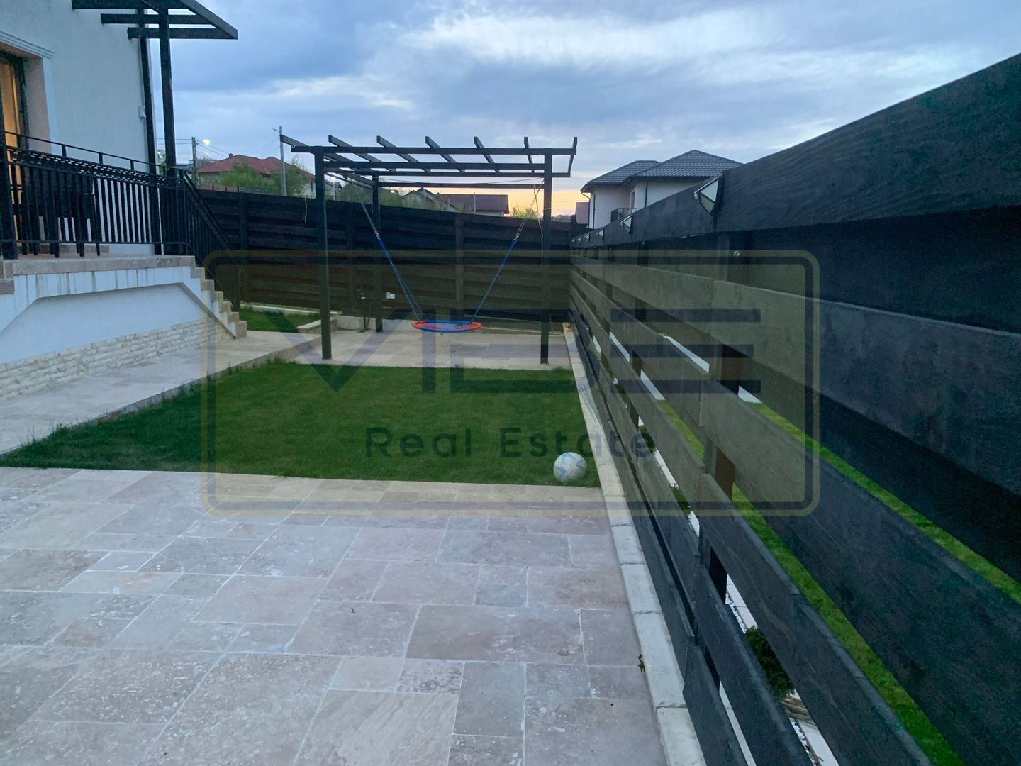 Rediu- Valea Lupuluin- Vila moderna- 4 camere - Poză 22