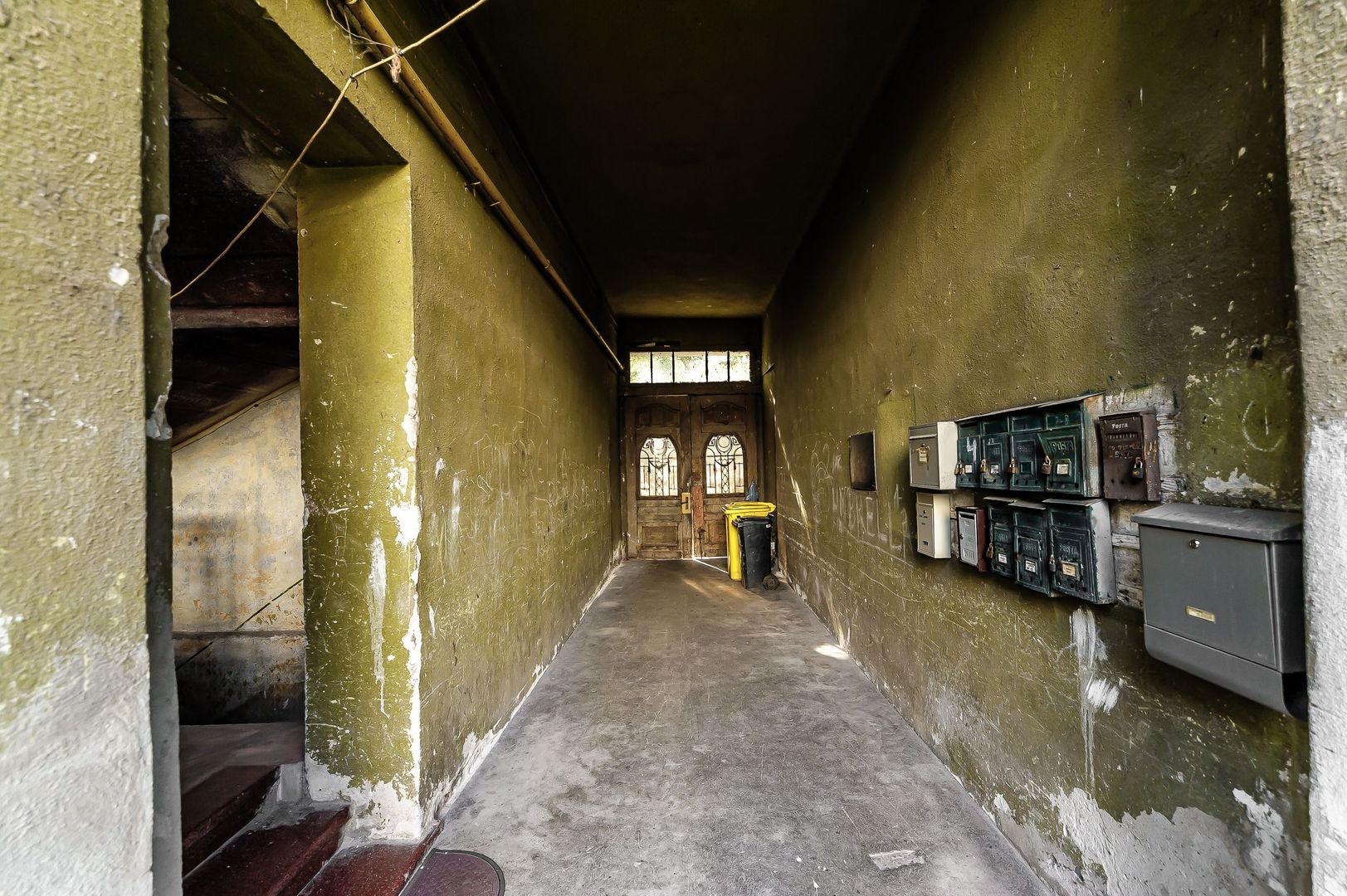 Oportunitate imobiliară! Clădire cu 18 apartamente - Poză 9